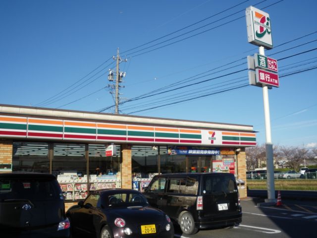 コンビニ　セブンイレブン（コンビニ）まで2800m