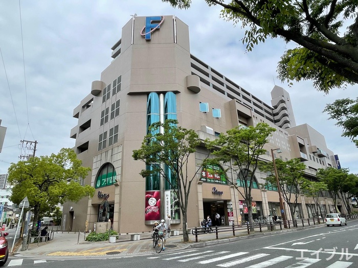 スーパー　フードウェイ福屋五日市店（スーパー）まで438m