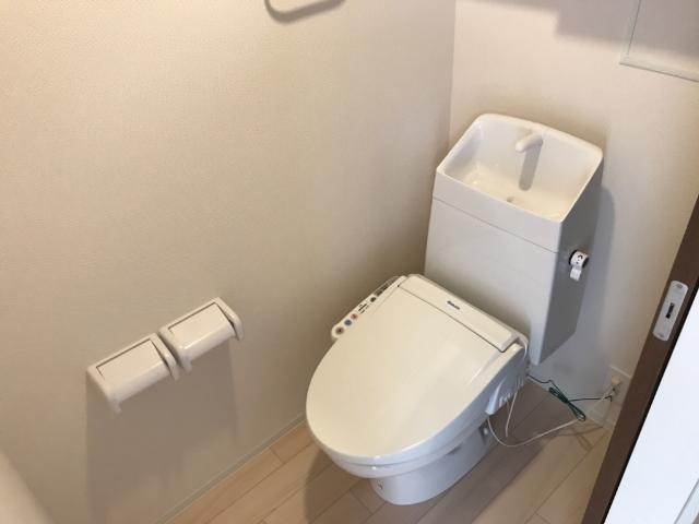 トイレ　トイレ