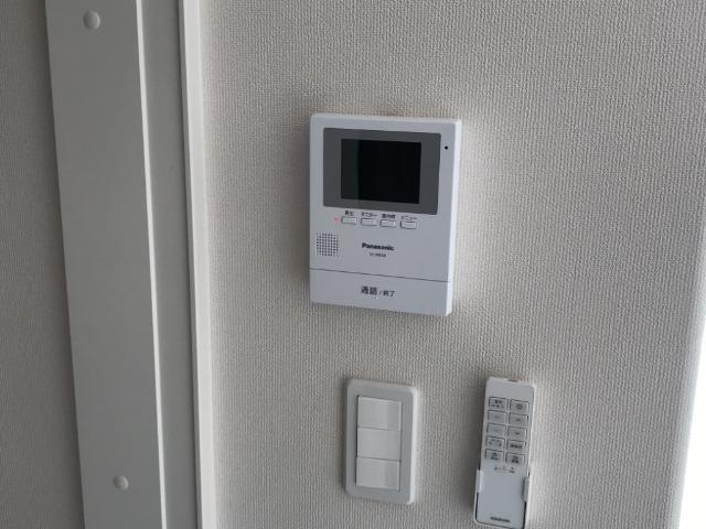 セキュリティ　カメラ付インターホン