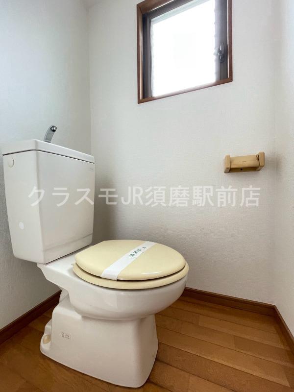 トイレ　清潔感のあるトイレです