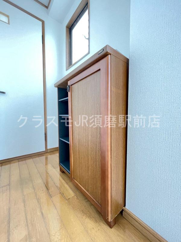 玄関　玄関からです
