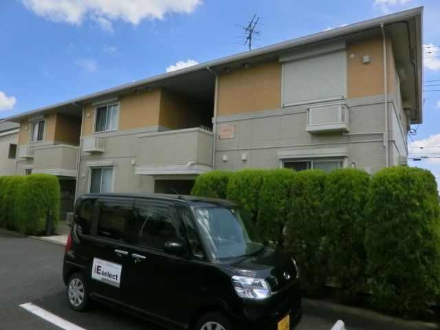 建物外観　お買い物にも便利な好立地です