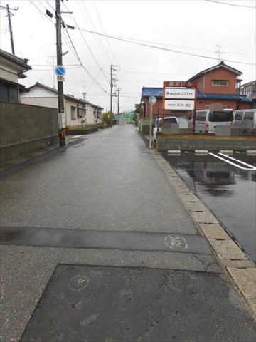 その他　前面道路（その他）まで0m