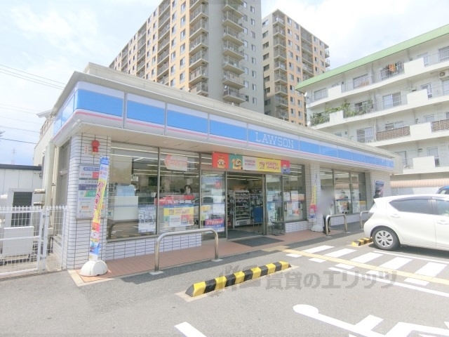 コンビニ　ローソン枚方楠葉花園町店（コンビニ）まで600m