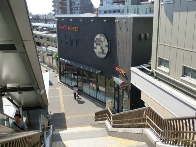 飲食店　タリーズコーヒー（飲食店）まで850m