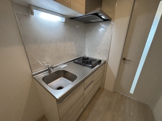 キッチン　建築中のため類似物件の写真を掲載しています