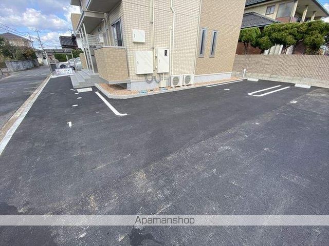 その他　前面道路（その他）まで0m