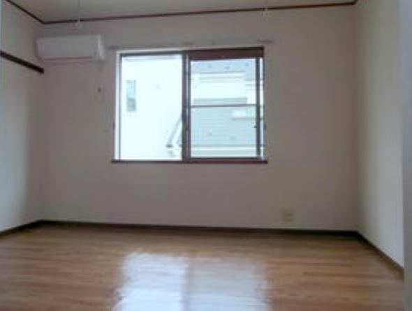 居室・リビング　★明るいフローリングの角部屋です★