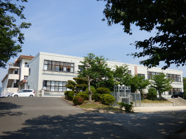 中学校　大村市立桜が原中学校（中学校）まで2618m