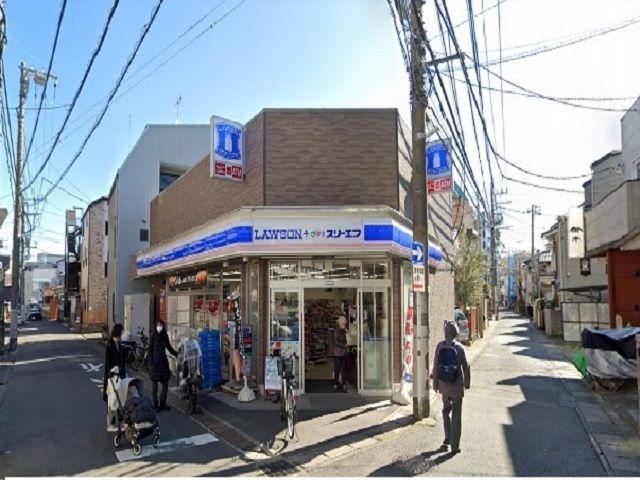 コンビニ　ローソン（コンビニ）まで552m