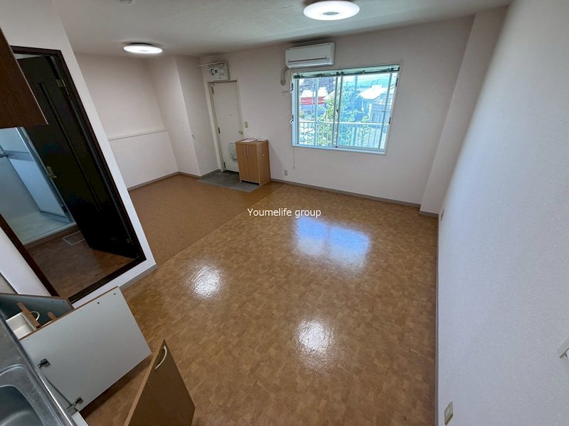 居室・リビング　別部屋参考になります。