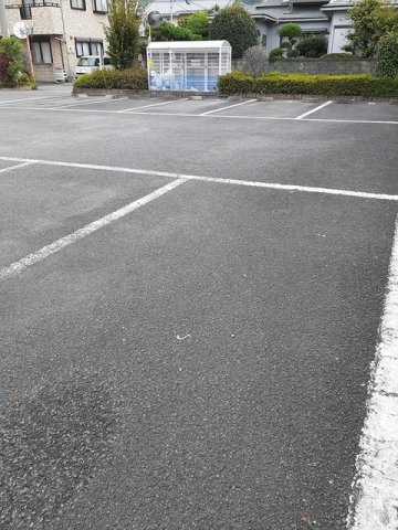 駐車場　駐車スペースもあります