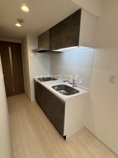 R-Residence南千束のキッチン写真