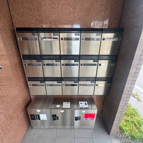 ファミールグランデサウス館の外観写真