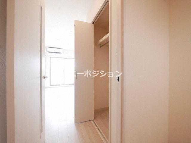 収納　フォーリアライズ難波南レーヴ