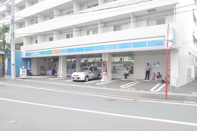 コンビニ　ローソン聖マリアンナ医大前店（コンビニ）まで623m