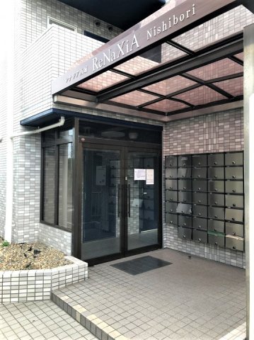 レナジア西堀の外観写真