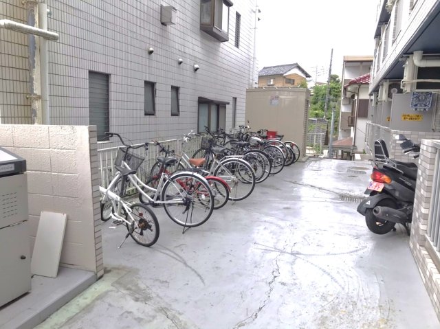 レナジア西堀の外観写真