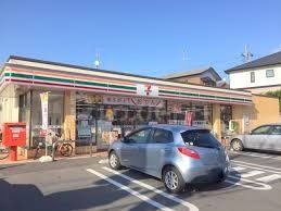 コンビニ　セブンイレブン柏加賀3丁目店（コンビニ）まで50m