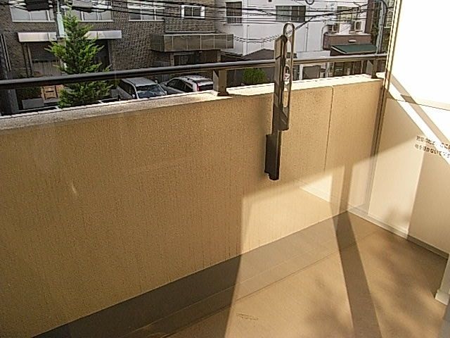 バルコニー　※別部屋の参考写真です。
