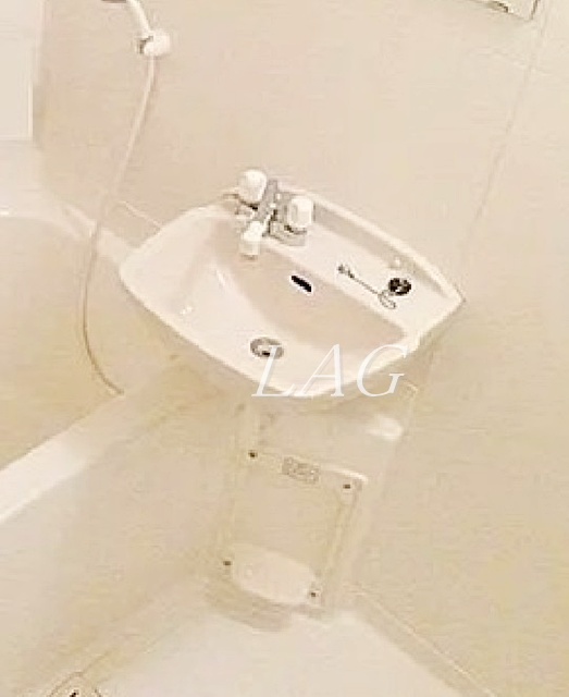 洗面設備　洗面台です。