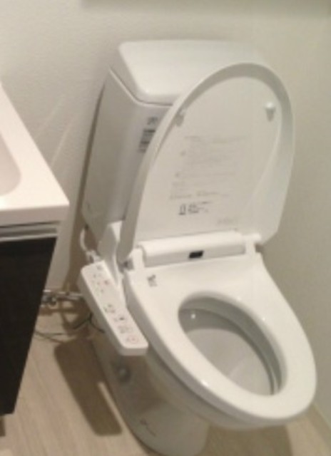 ザ・プレミアムスイート中野鷺宮のトイレ写真