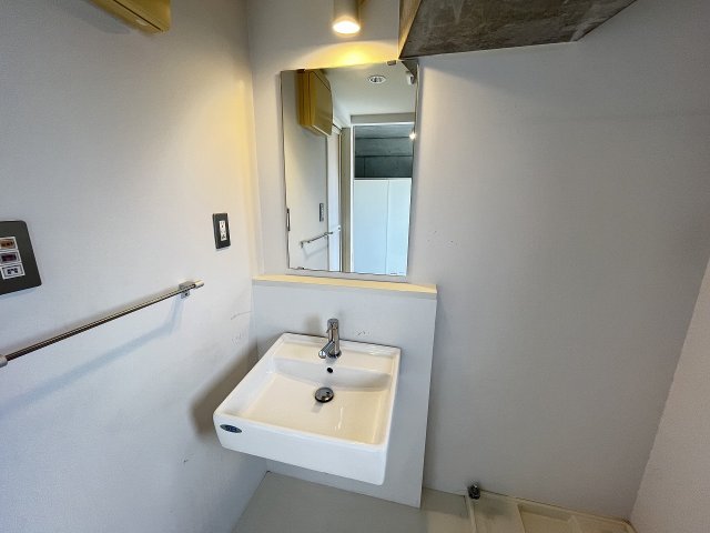 洗面設備　参考写真