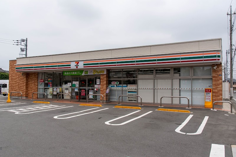 コンビニ　セブンイレブン 西東京南町3丁目店（コンビニ）まで577m