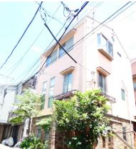 建物外観　外はこのようになっています
