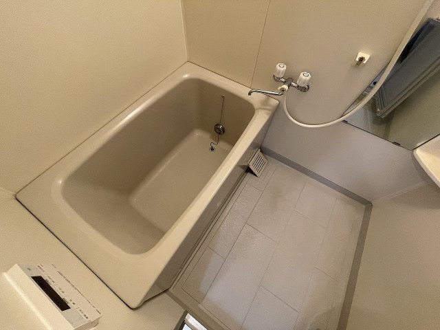 バス・シャワールーム　日々の疲れを癒すお風呂付です