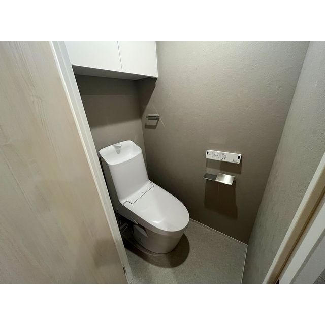トイレ　シンプルで使いやすいトイレです