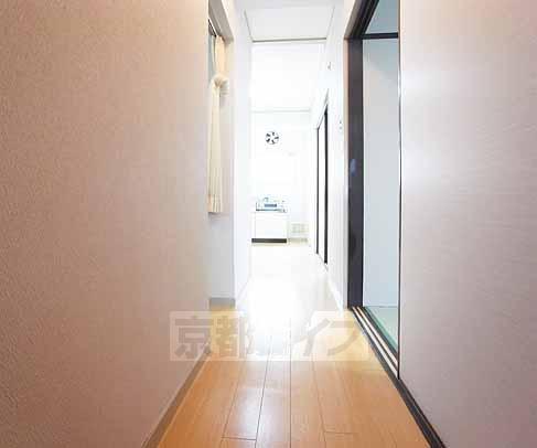 京阪宇治線 黄檗駅 徒歩5分 3階建 築52年の内装写真