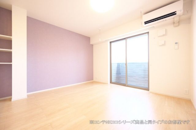ひまわり Cの居間写真