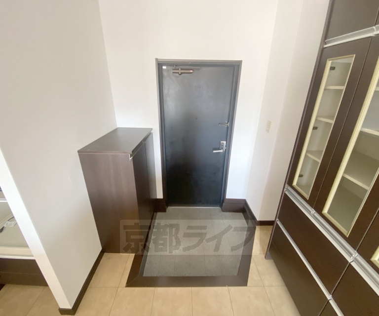 地下鉄東西線 太秦天神川駅 徒歩9分 6階建 築32年の外観写真