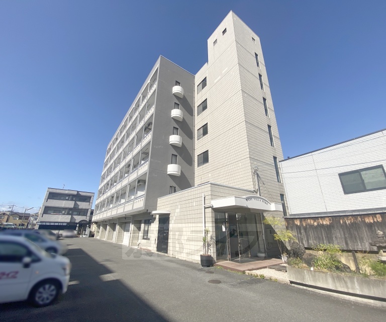 地下鉄東西線 太秦天神川駅 徒歩9分 築32年