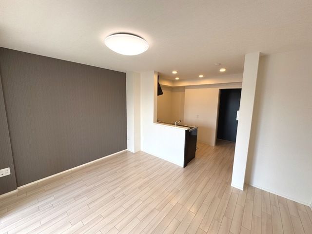 スプリングチェリーVの居間写真