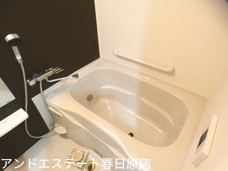 西鉄天神大牟田線 大橋駅 バス乗車時間：25分 最寄りバス停で下車 徒歩5分 12階建 築9年の風呂写真