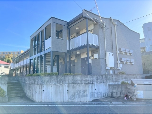 レオパレス津田山手の外観写真