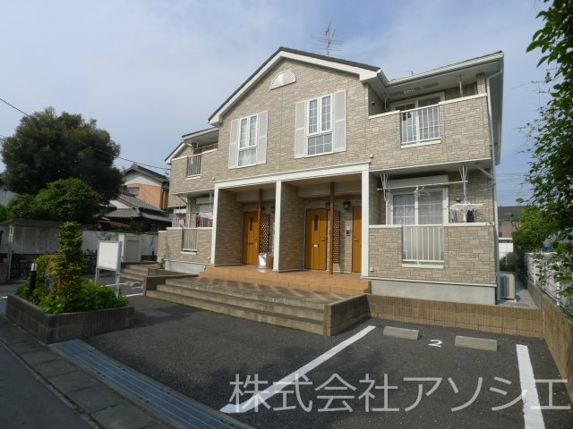ＪＲ武蔵野線 吉川駅 バス乗車時間：4分 最寄りバス停で下車 徒歩3分 築19年