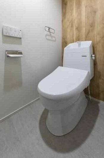 東急大井町線 中延駅 徒歩13分 3階建 築1年のトイレ写真