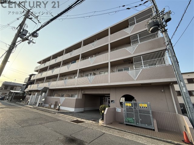 建物外観　オートロック付きで安心のセキュリティ♪