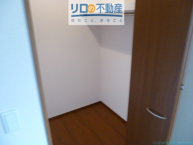 ヴィラソレアーダ中野B棟の内装写真