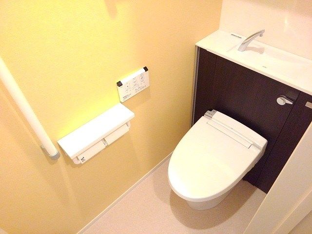 casa ariettaIIのトイレ写真
