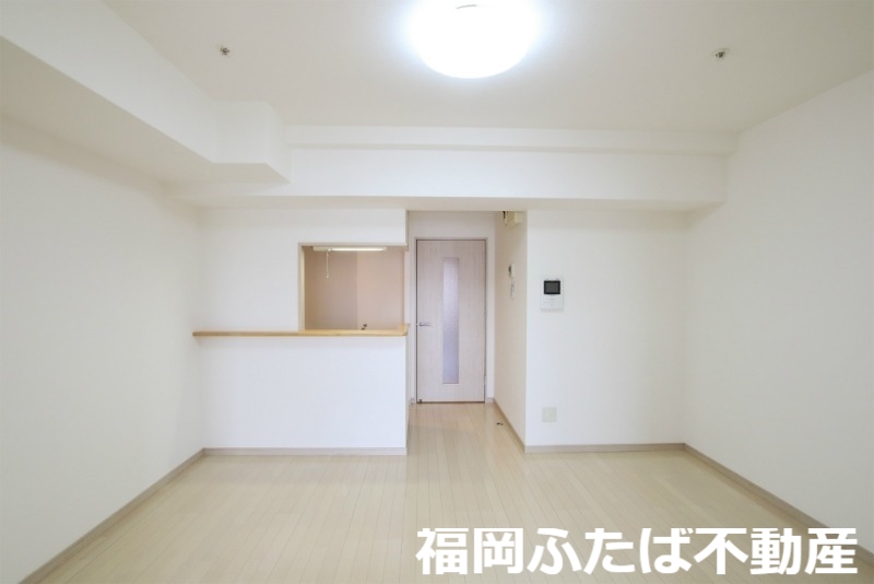 リファレンス東公園の居間写真