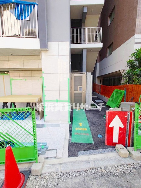 CREST TAPP 新横浜IIの外観写真