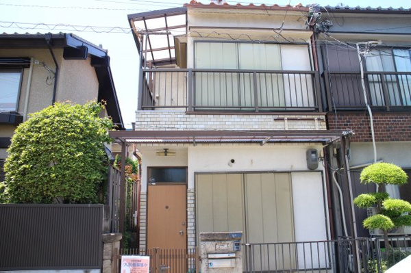 稲田本町3丁目貸家