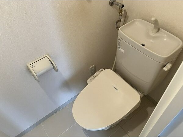 グランツ琴似のトイレ写真