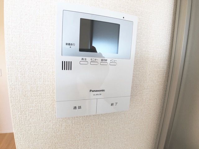 セキュリティ　訪問者のお顔が確認出来るTVモニターホン付き