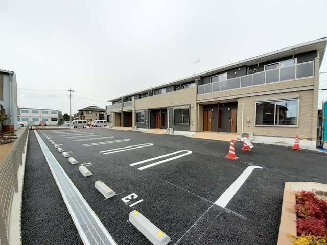 駐車場　駐車場完備です